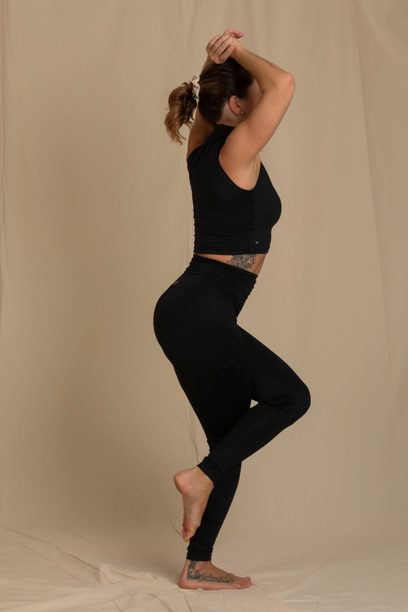 Draped Waist Legging - Black Strength