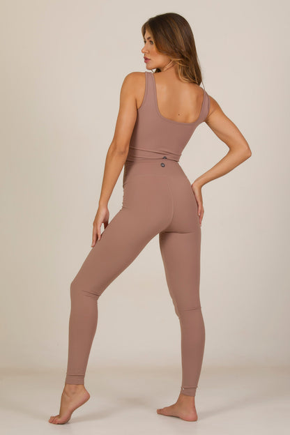Cropped Square - Hazelnut Sensibility