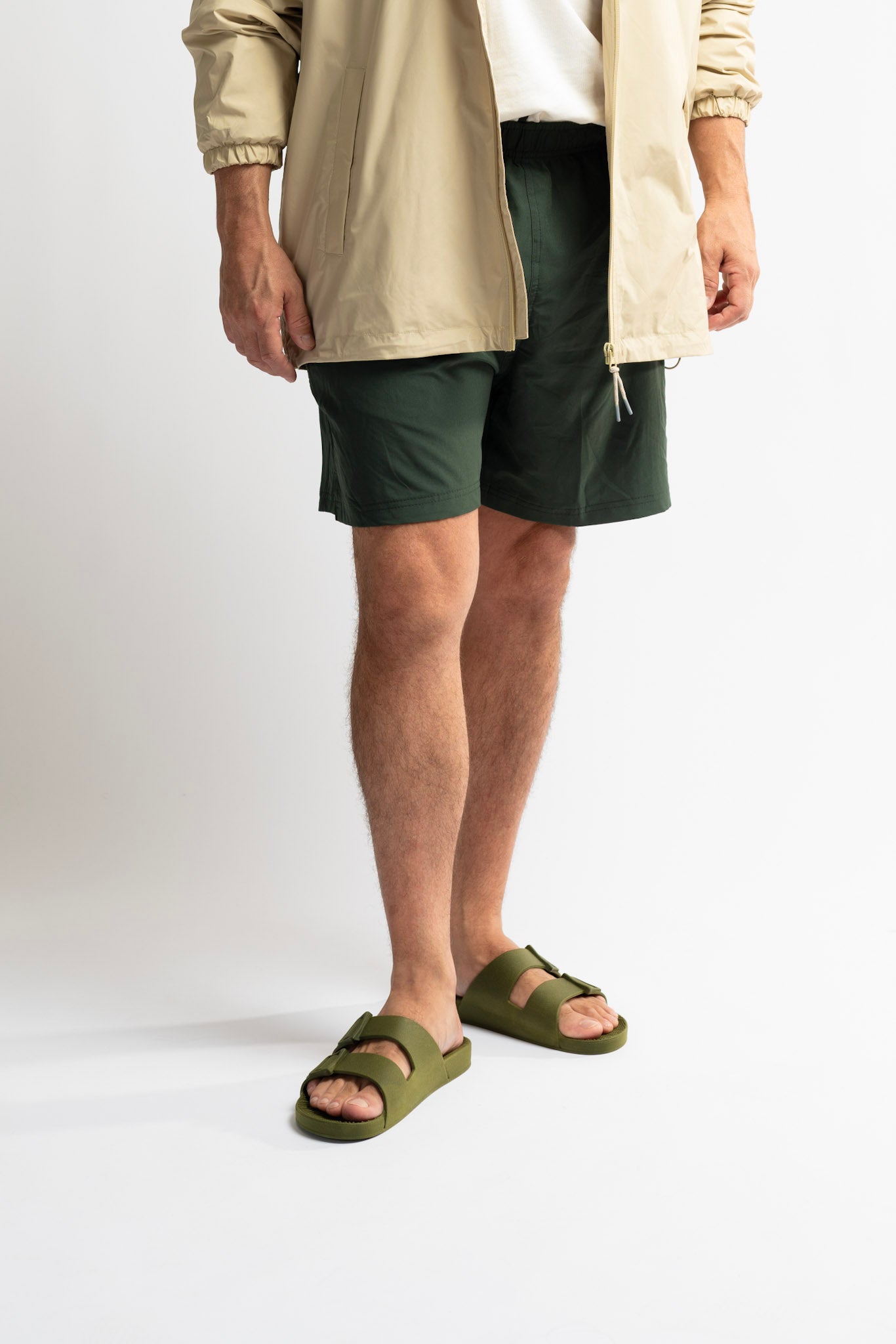 Linus Moss Green
